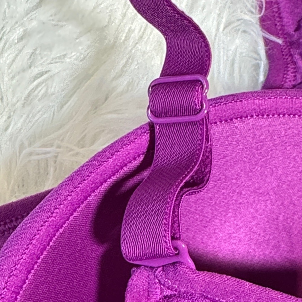 Vibrant Purple (retired color) Seamless Bra - Picture 6 of 8